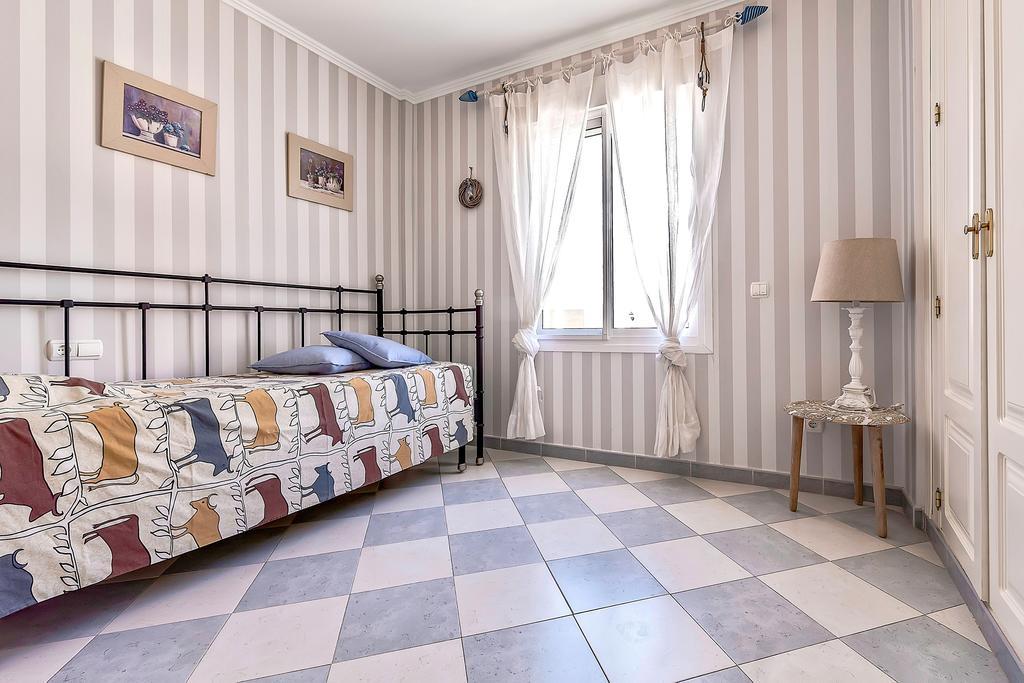 Villa In Los Cristianos Los Cristianos (Tenerife)