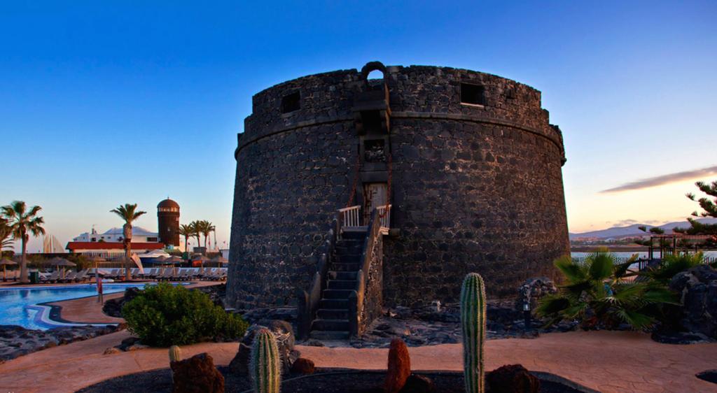 On The Corralejo