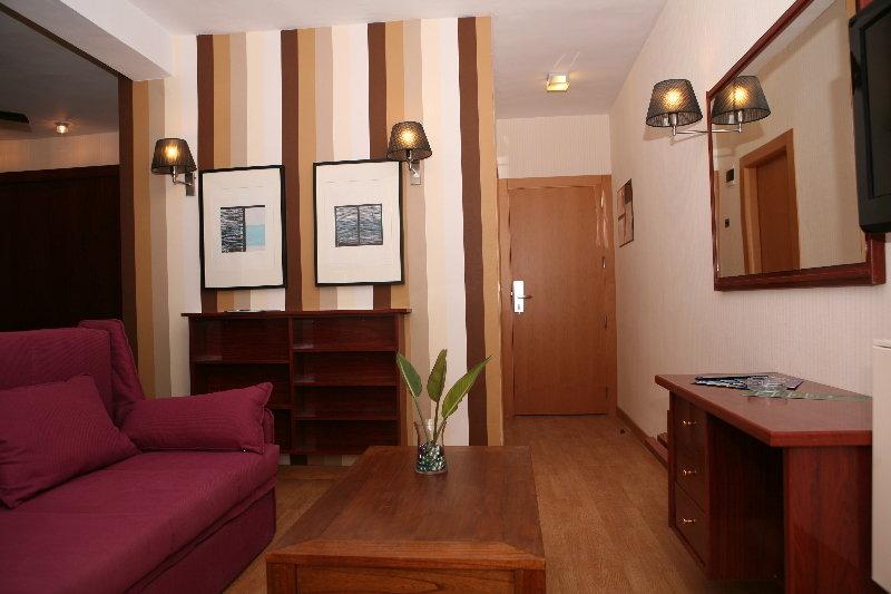 Evenia Zoraida Resort 4*