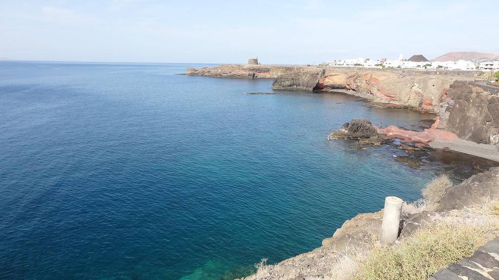 Lanza Coloradas 20 Villa
