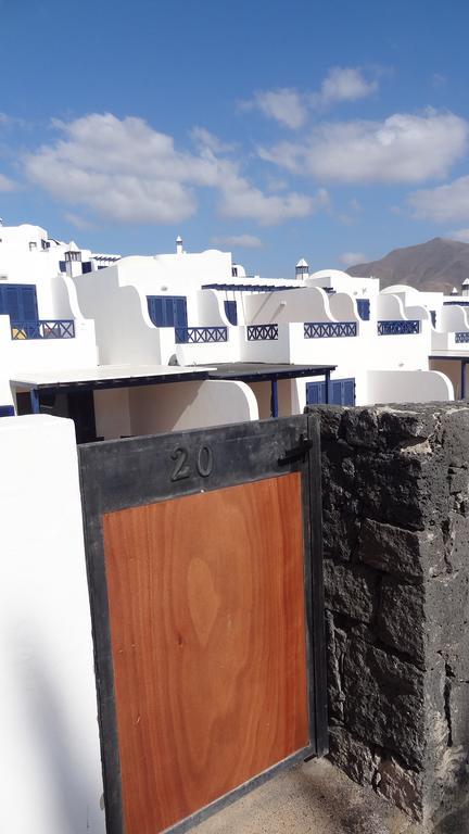 Lanza Coloradas 20 *