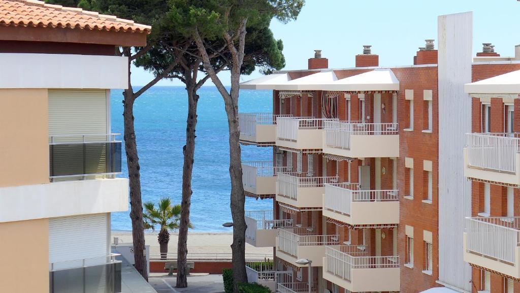 Rentalmar Costa Verde Apartment *