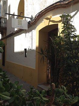 La Casa Amarilla Tarifa