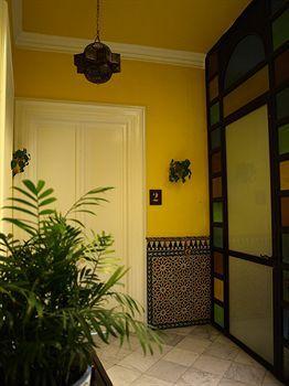 Hotel La Casa Amarilla