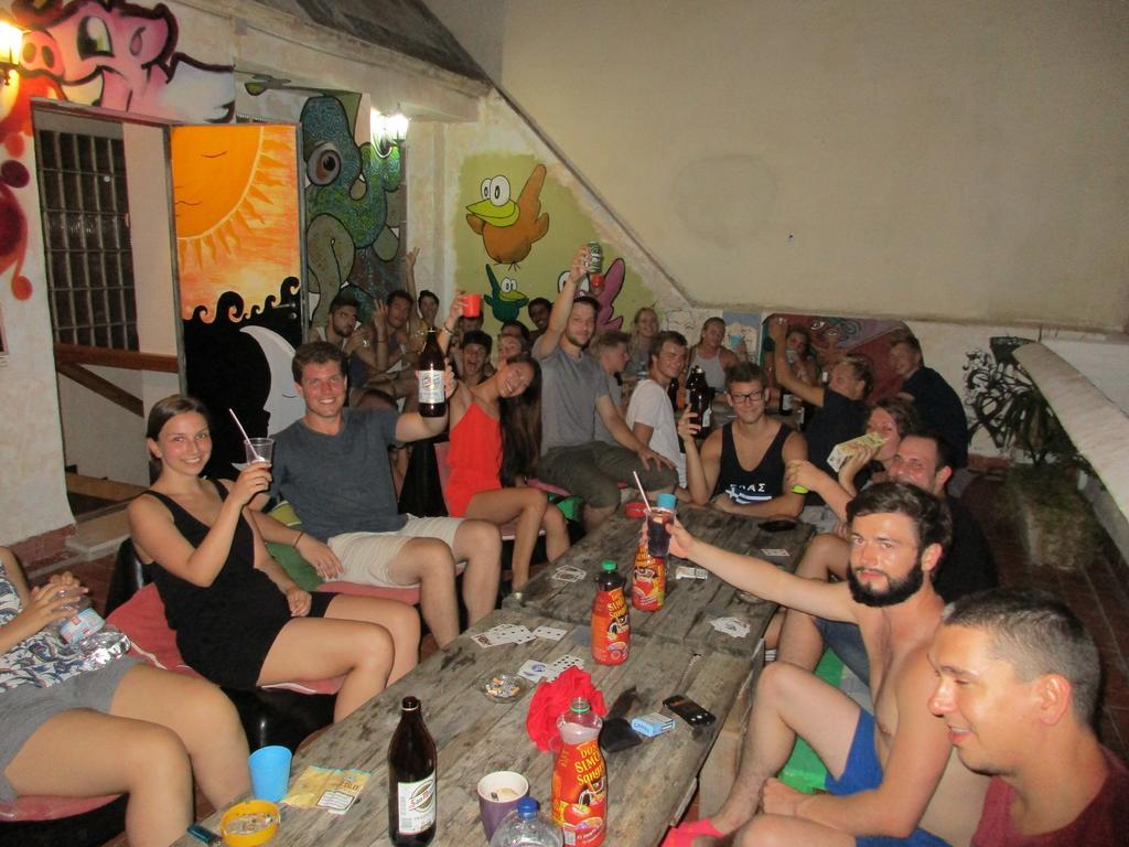 Hostal X Alicante