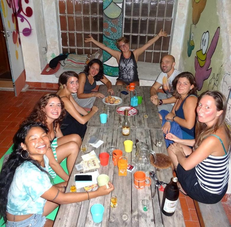 X Hostal Alicante