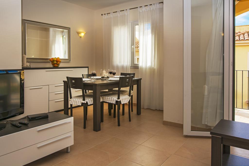 Apartment Club Deluxe *