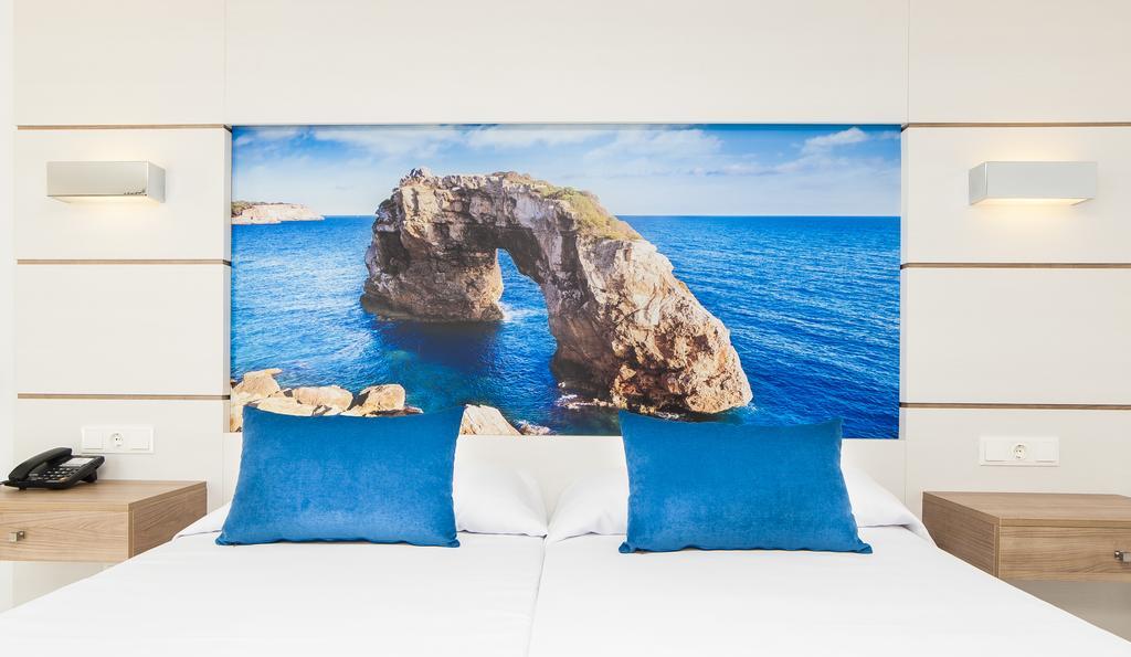 Globales America 4* Calas de Mallorca
