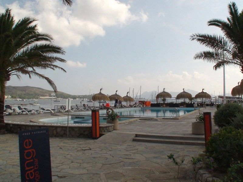 Hoposa Daina- Adults Only 4*