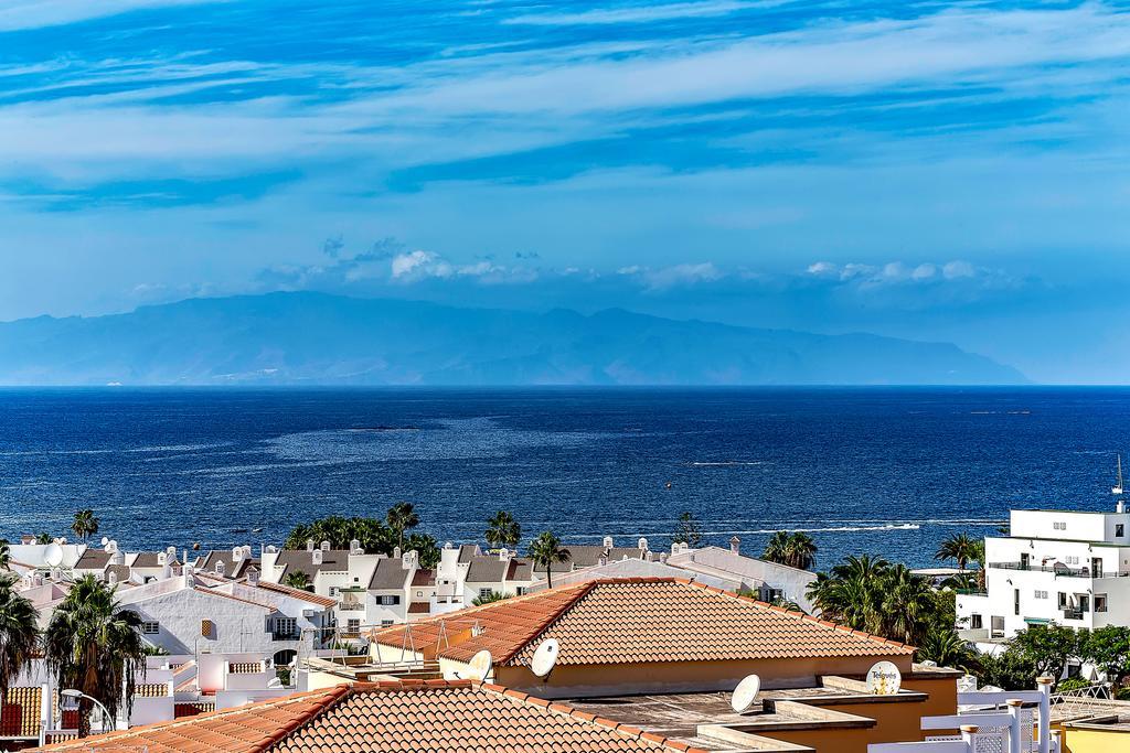 Orlando Jerry * Costa Adeje (Tenerife)