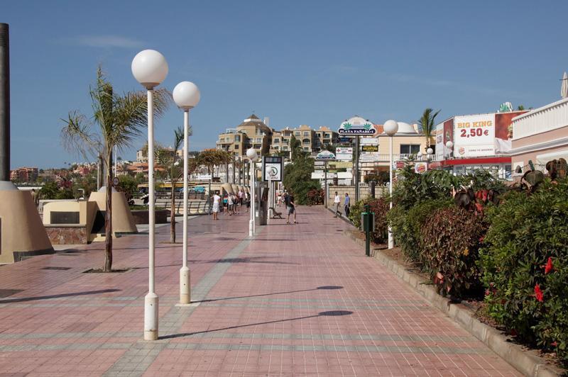 Mareverde, Las Americas Apartment *