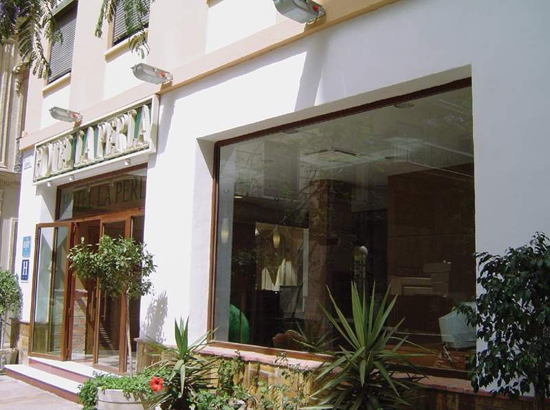 La Perla Hotel 2*