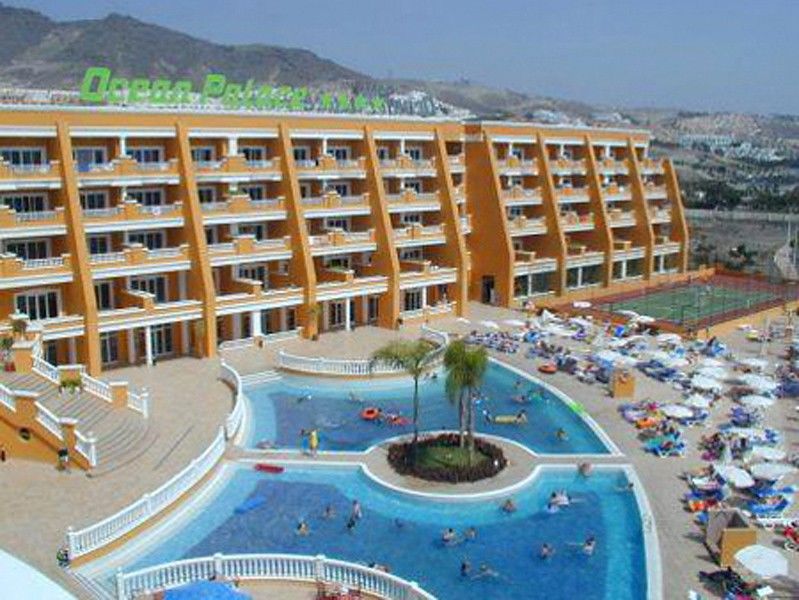 Playa Real Hotel