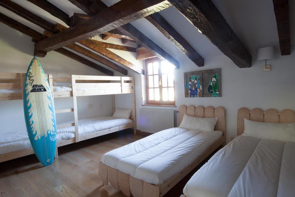 Moana Surf Hostal