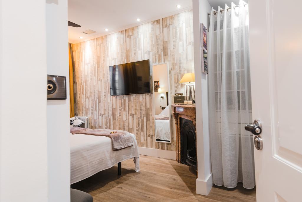 Boutique Caravan Cinema Pensión Bilbao