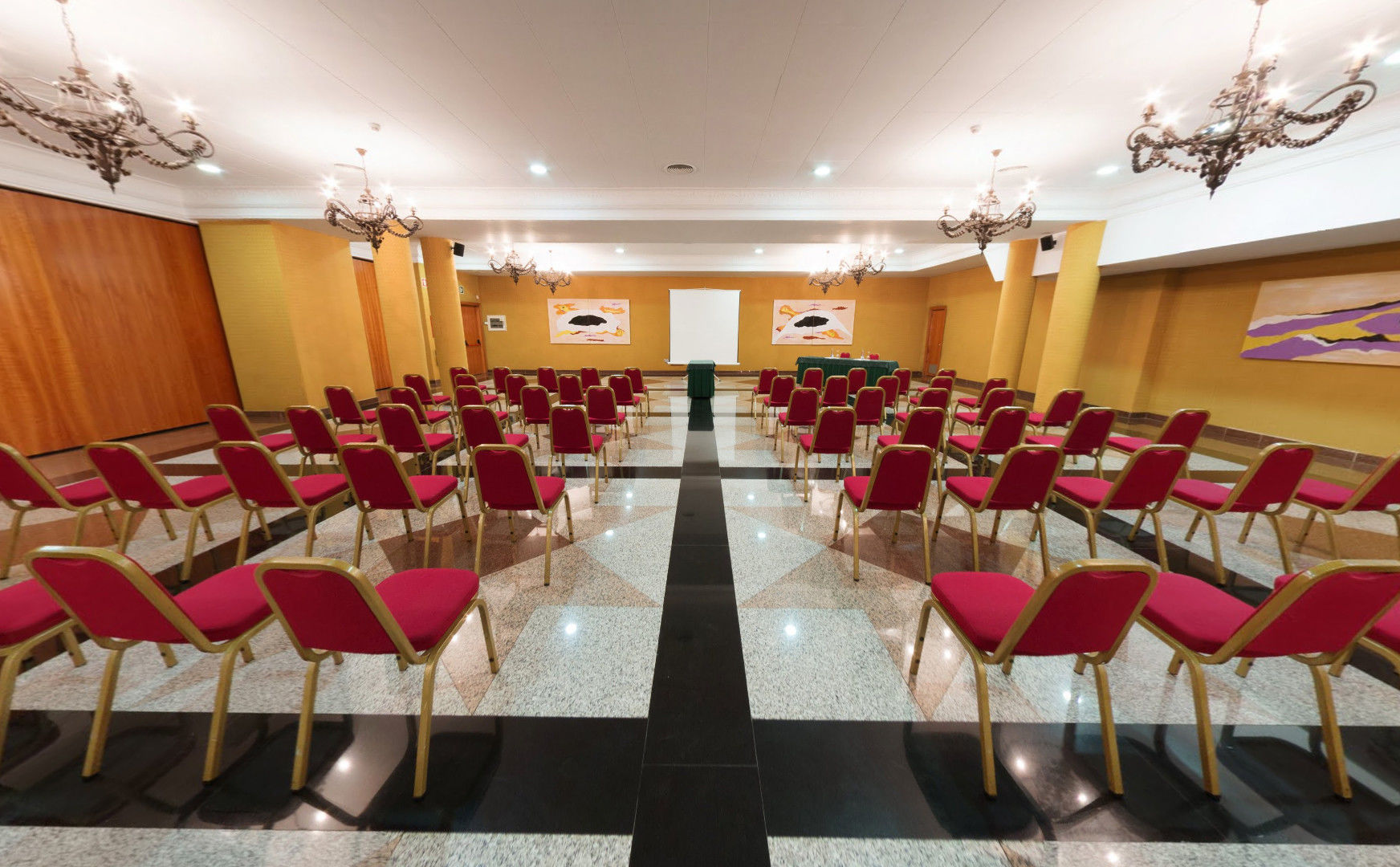 Ilunion Les Corts Hotel 4*