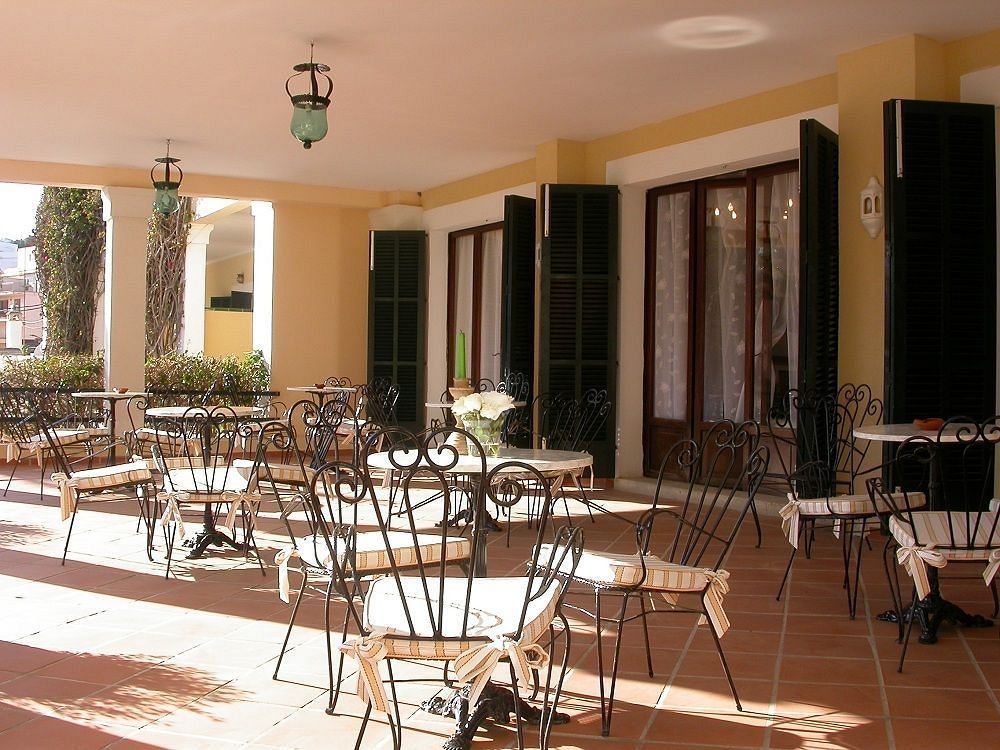 Bahia Hotel 4*