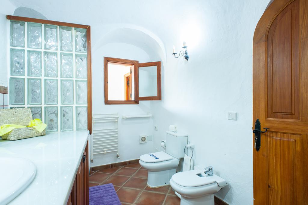 Casa-cueva El Pastor Country house *
