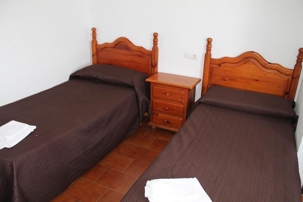 Montilla Sotogrande * Torreguadiaro