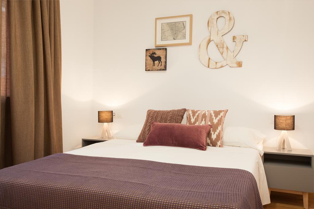 Click&flat Europa Fira Apartment *