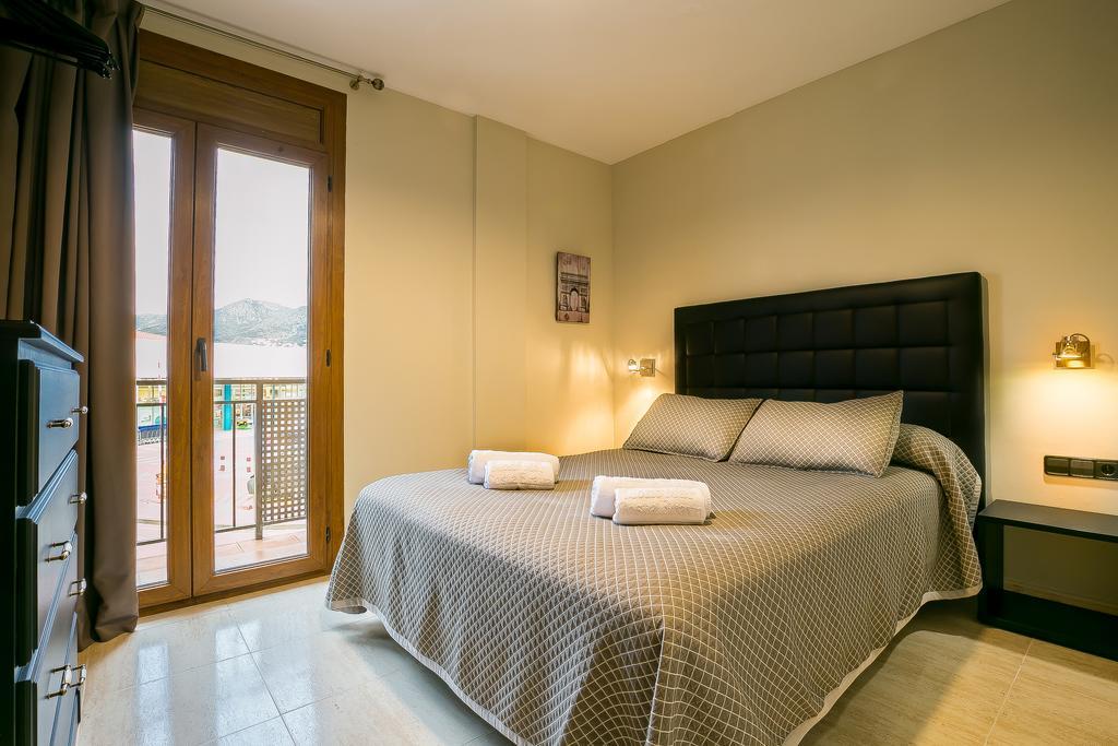 Montmar Hotel 3*
