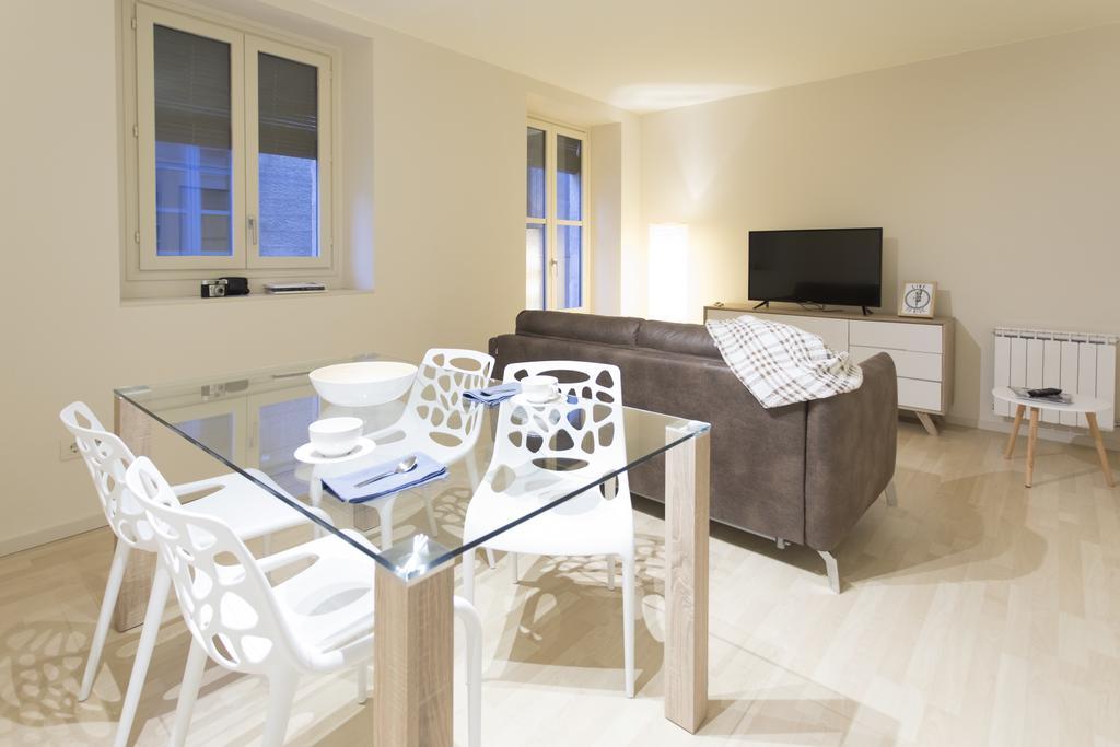 Bravissimo Cort Reial-3a Apartment *