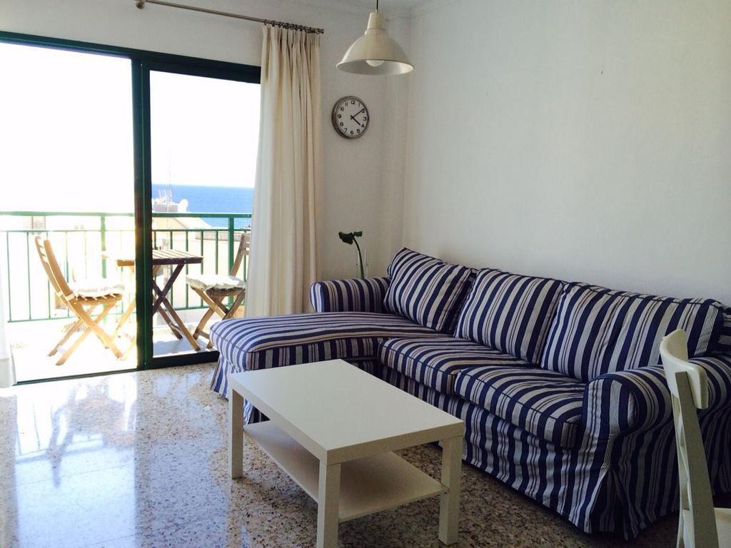 Hola 14-3 Apartment *