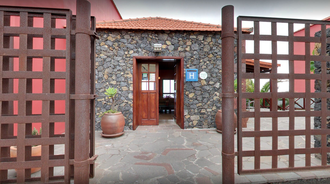 El Hotel 2*