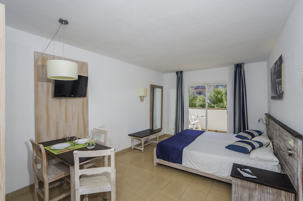 Apartahotel Seaclub Alcudia Mediterranean (adults Only)