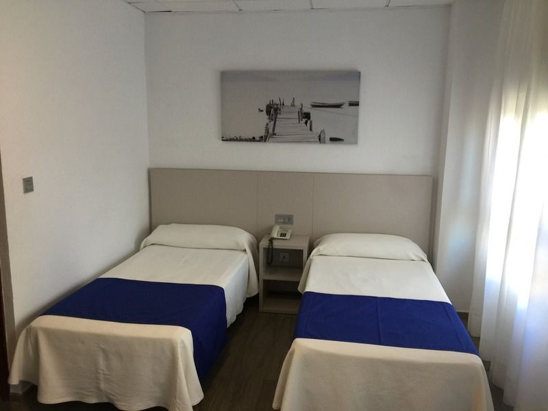 La Perla Hotel 2*