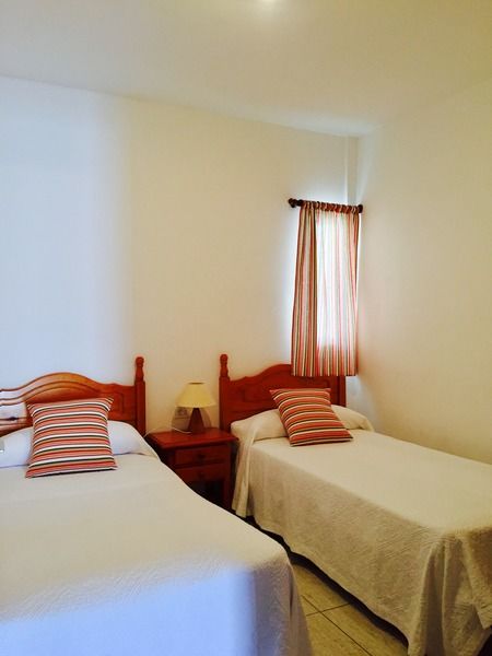 Hotel Frontera 2*