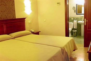 Don Alfredo Hotel 2*