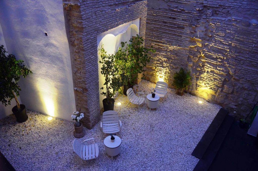 Atrium Apartment