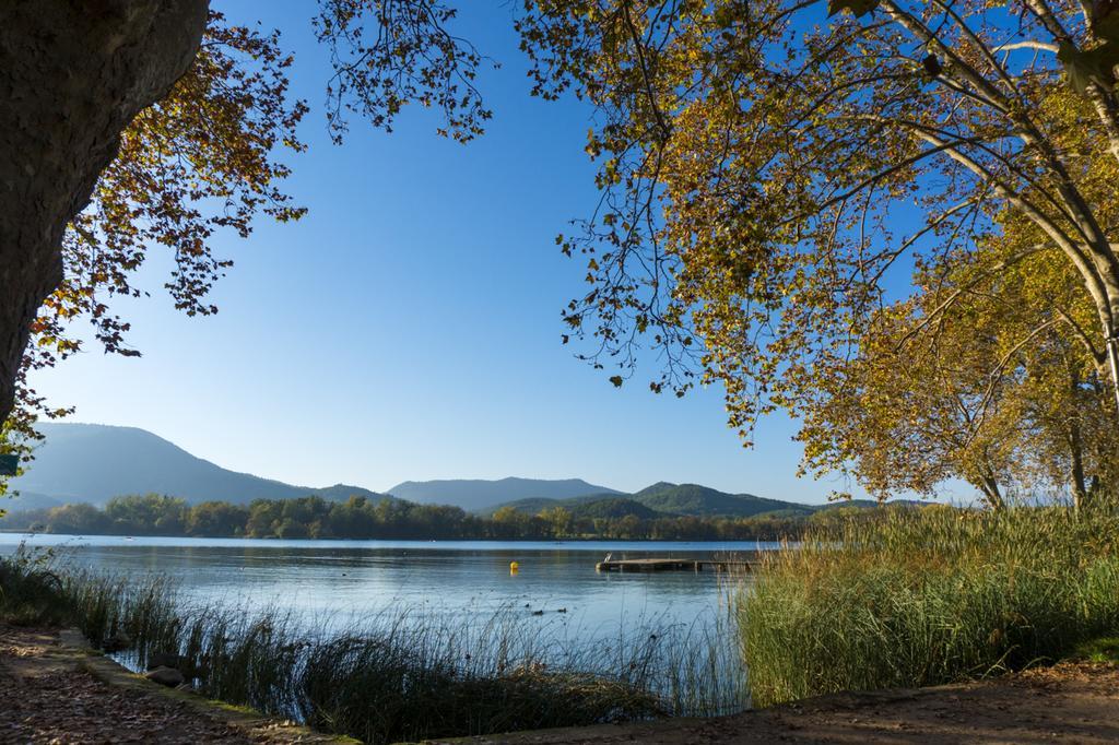 Lodge Mil Estrelles Cornellá de Terri