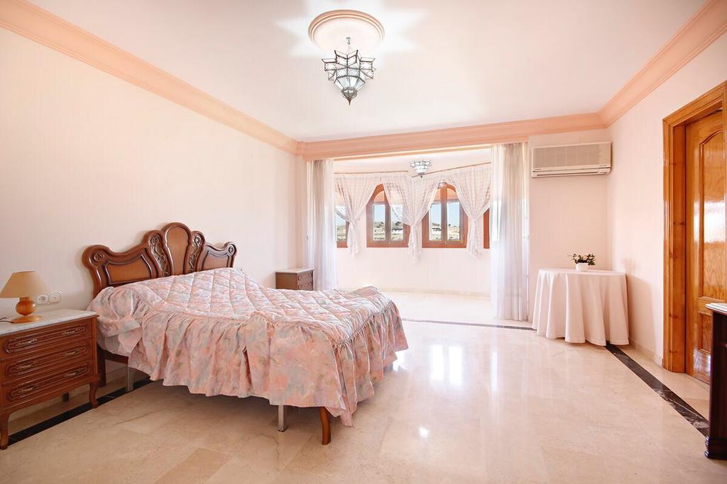 Nazari Country house *