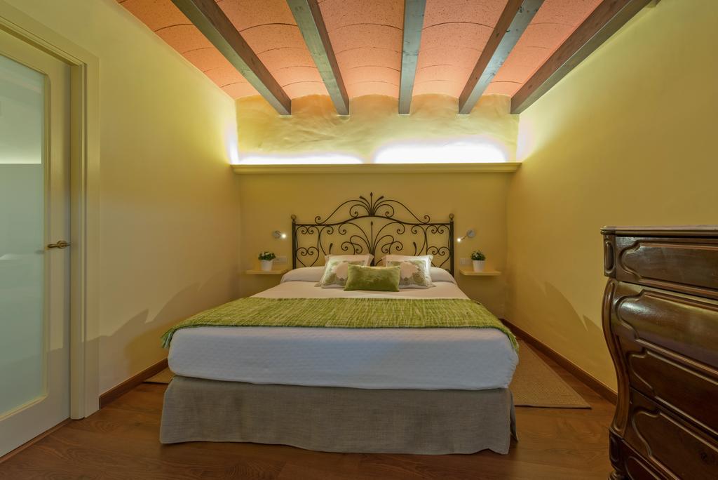 Hotel Cal Sastre Santa Pau