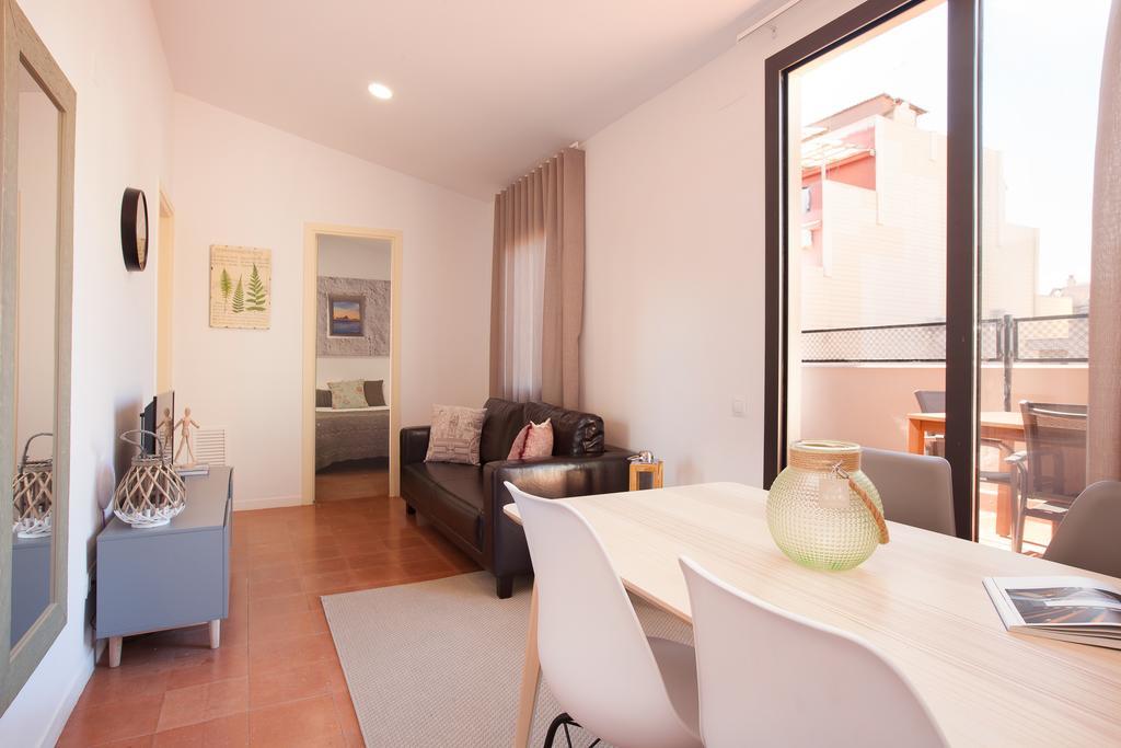Click&flat Europa Fira Apartment
