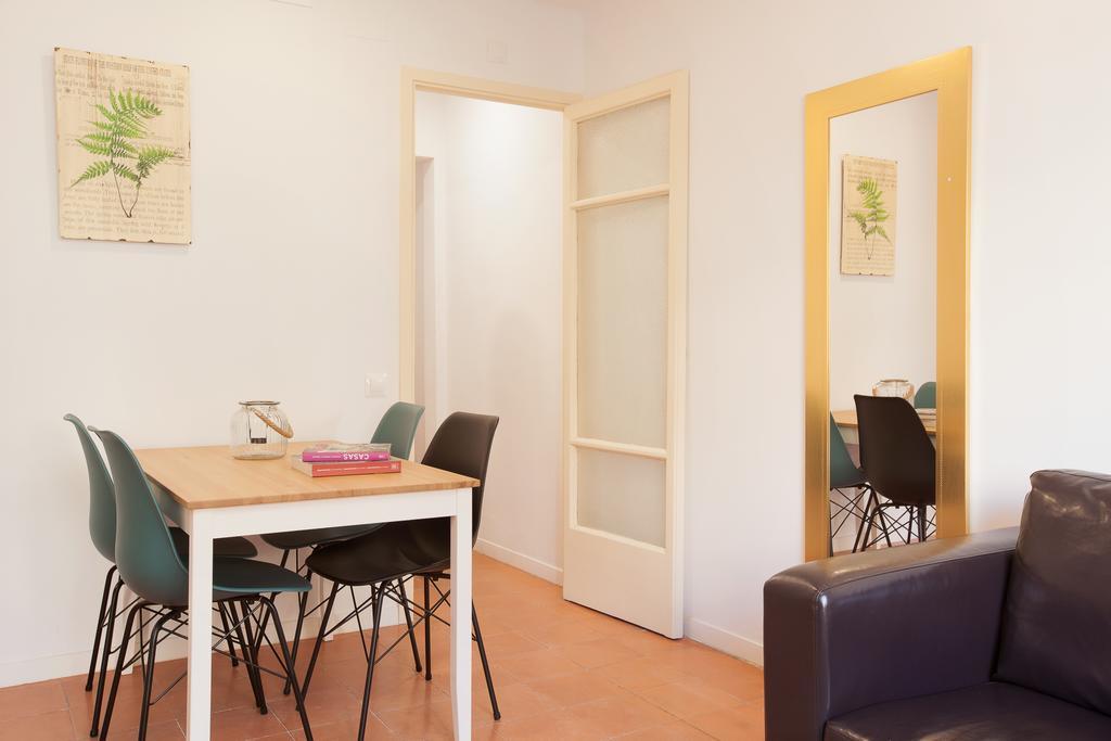 Click&flat Europa Fira Apartment