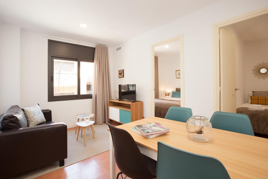 Click&flat Europa Fira Apartment