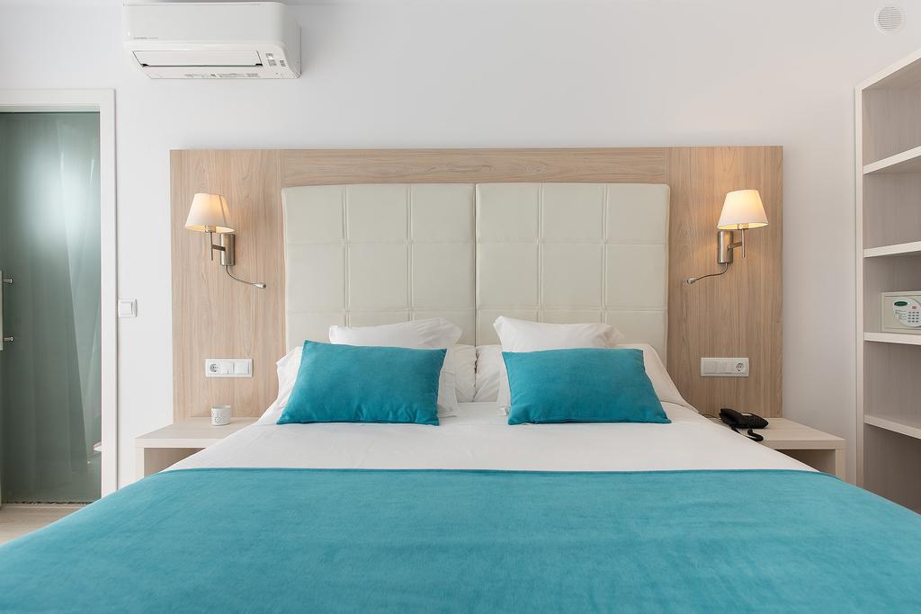 Menurka Hostal Ciutadella (Menorca)