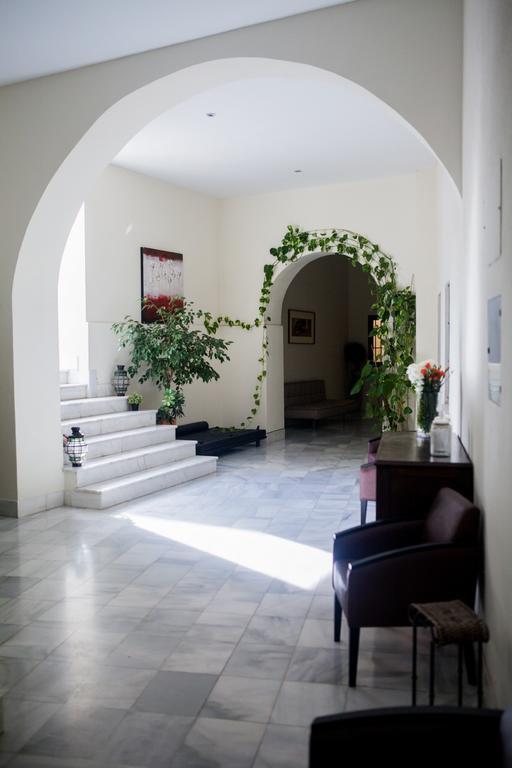 Palacio De Luja