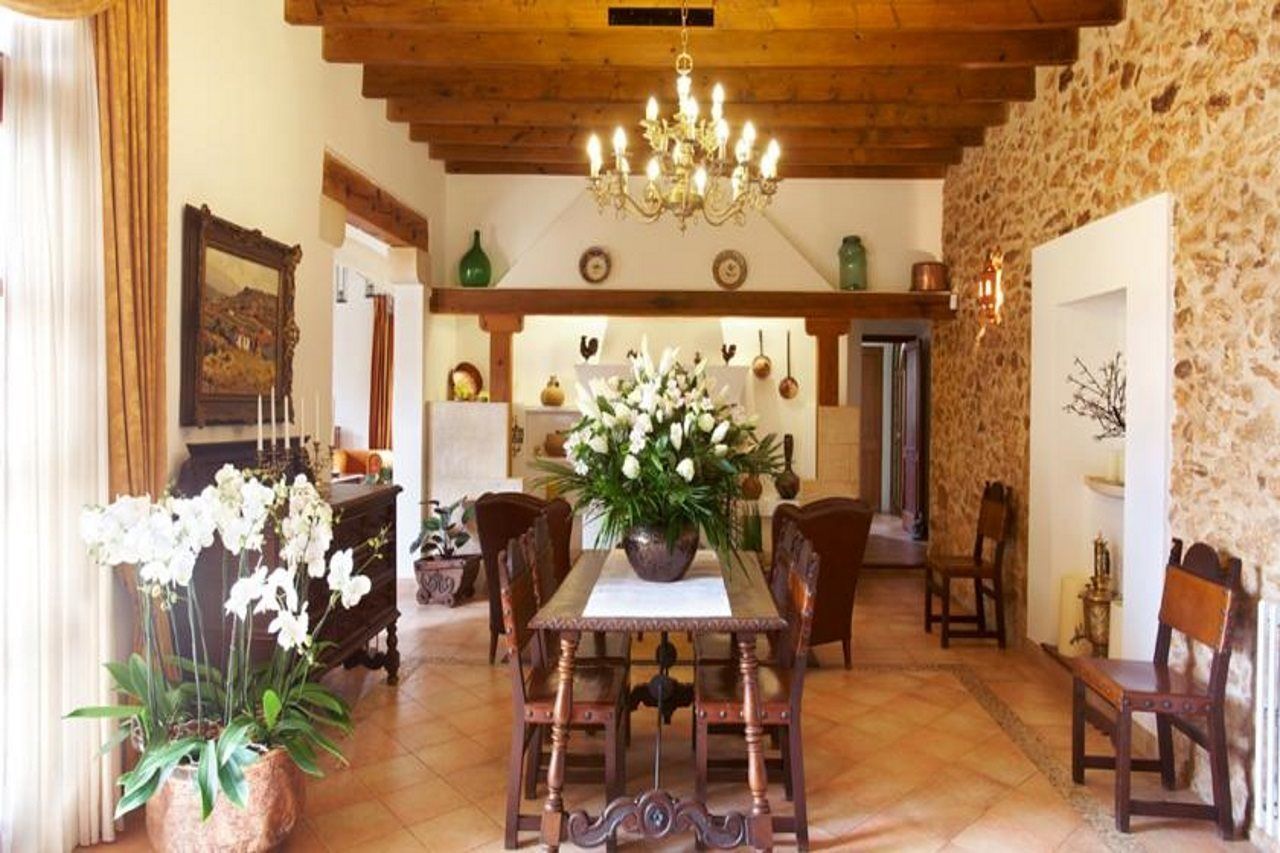 Puig De Ros D'alt Country house *