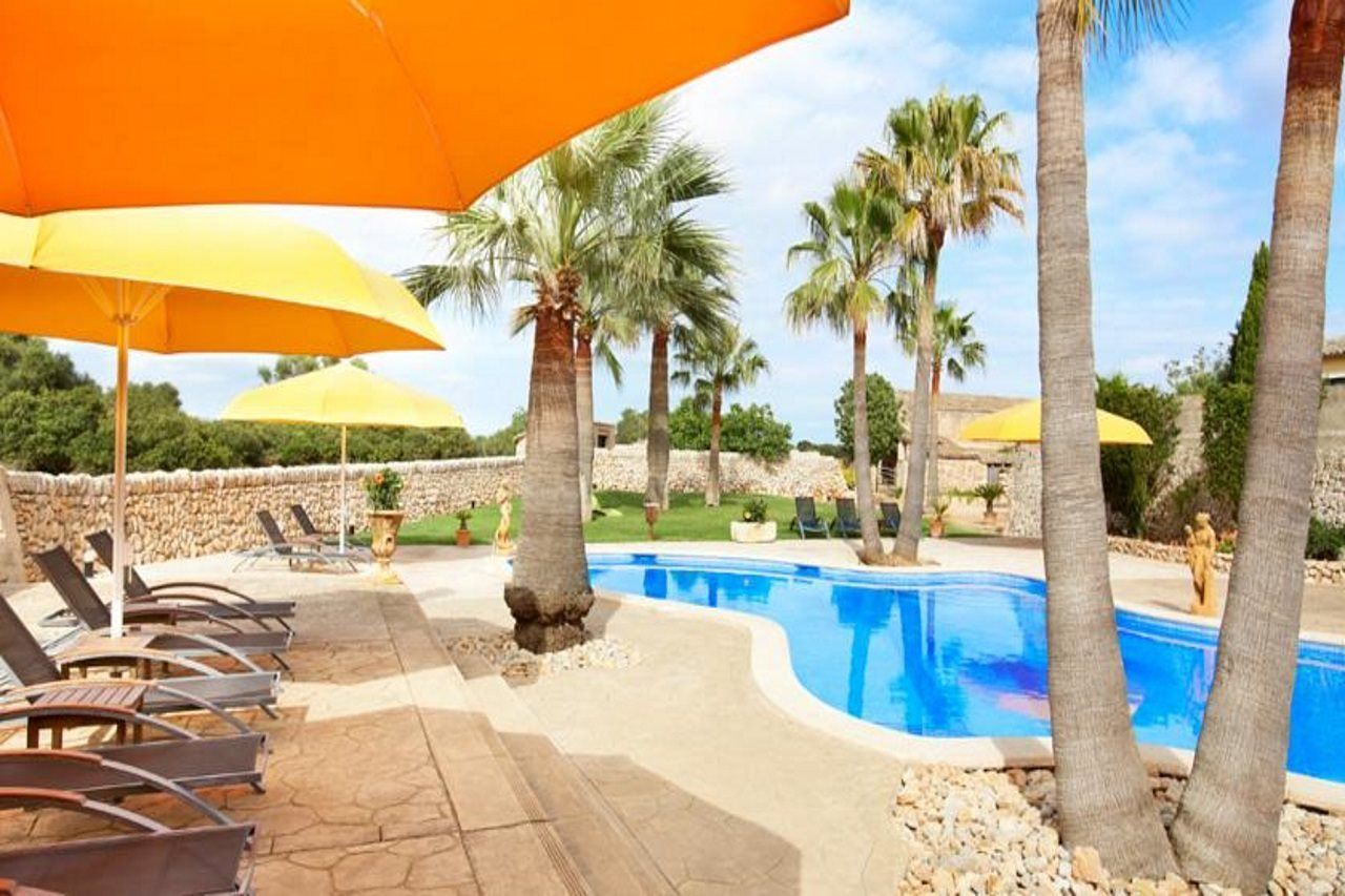 Puig De Ros D'alt Country house *