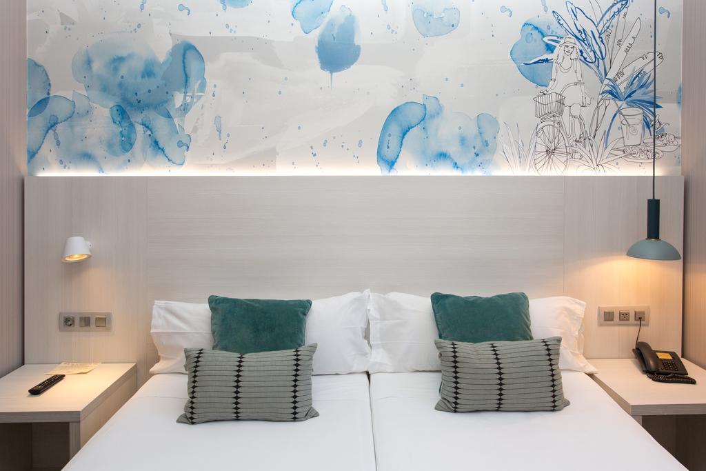 Guest house Operaramblas 2*