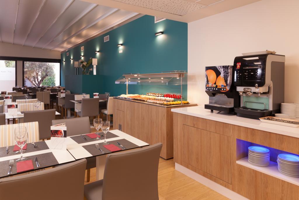 Aparthotel Dunas 4*