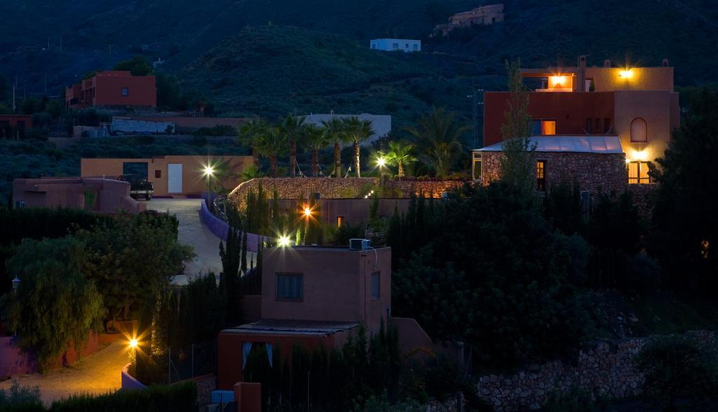 Cortijo De La Media Luna *