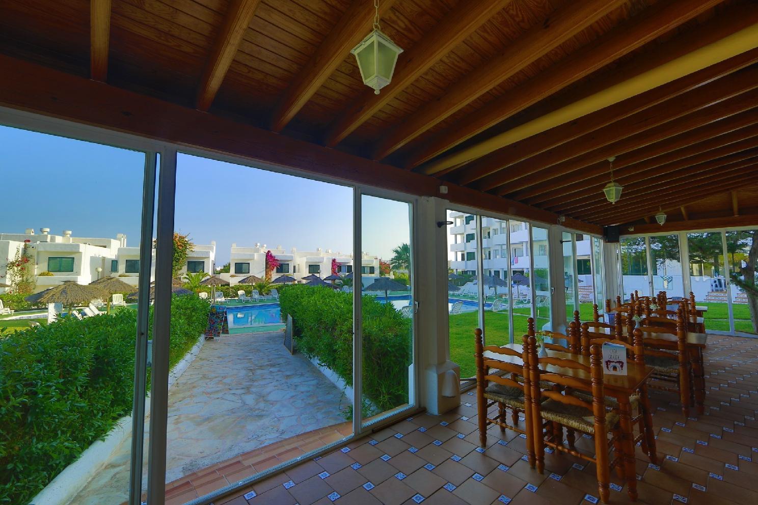 Apartahotel Camelina San Antonio Abad