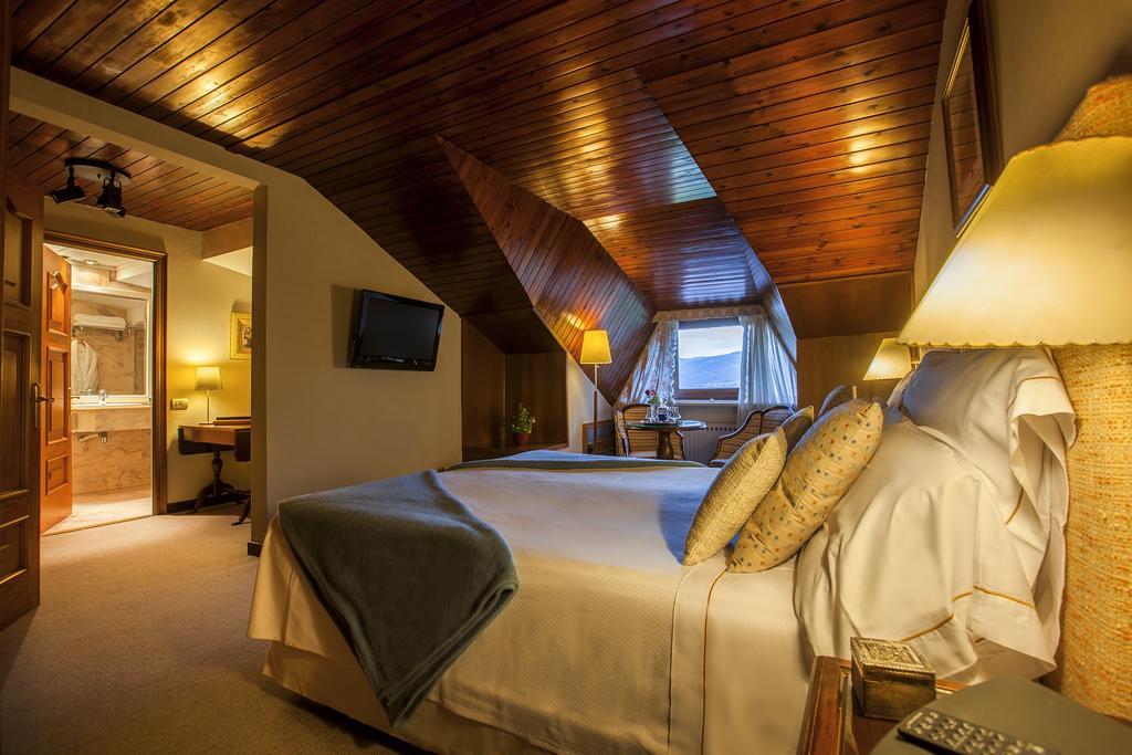 Hotel El Castell De Ciutat - Relais & Chateaux La Seu d'Urgell