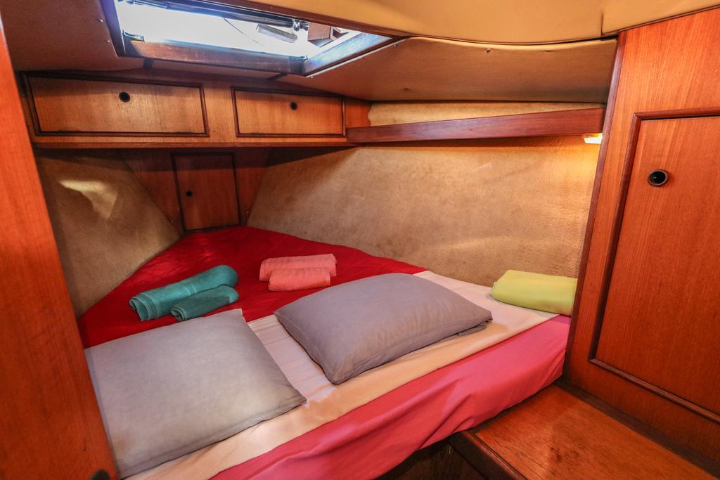 Hotel en barco Sailboat Xperience Pasito Blanco