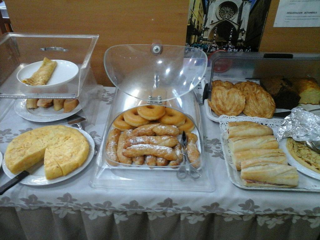 Hostal Residencia Alclausell *